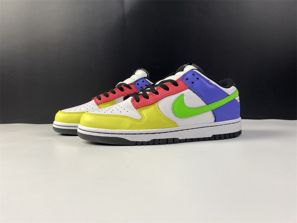 Nike-Dunk-Low-Green-Strike-DD1503-106.jpg